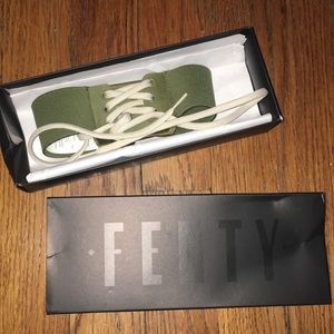 Fenty by Puma by Rihanna Choker in Olive Green